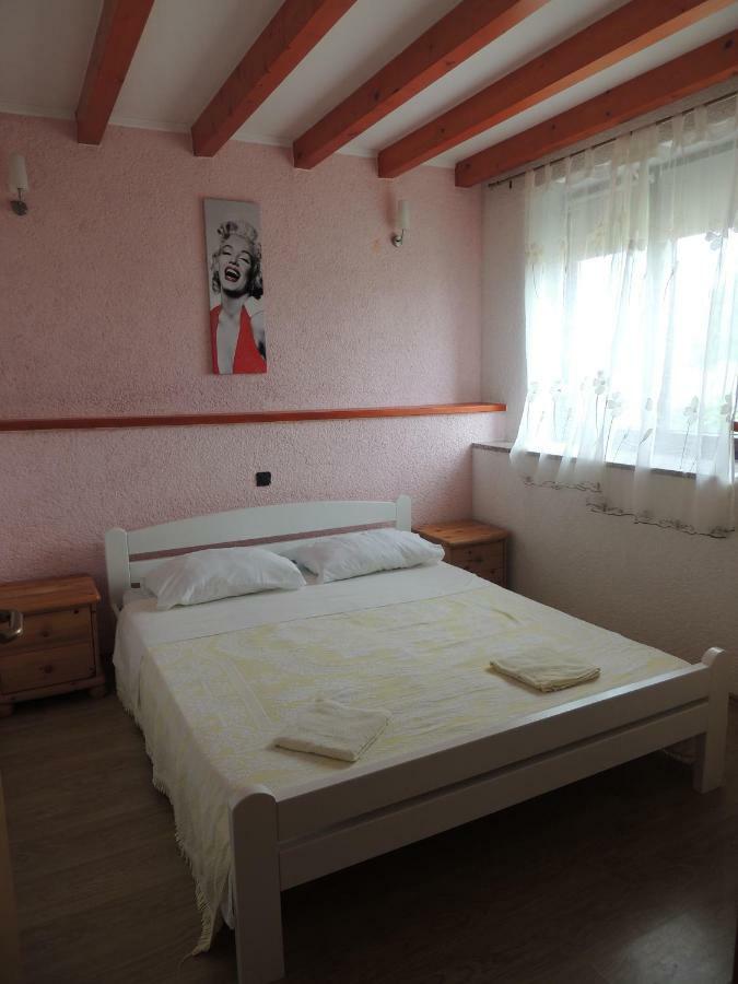 Apartman Sole Бале Екстериор снимка
