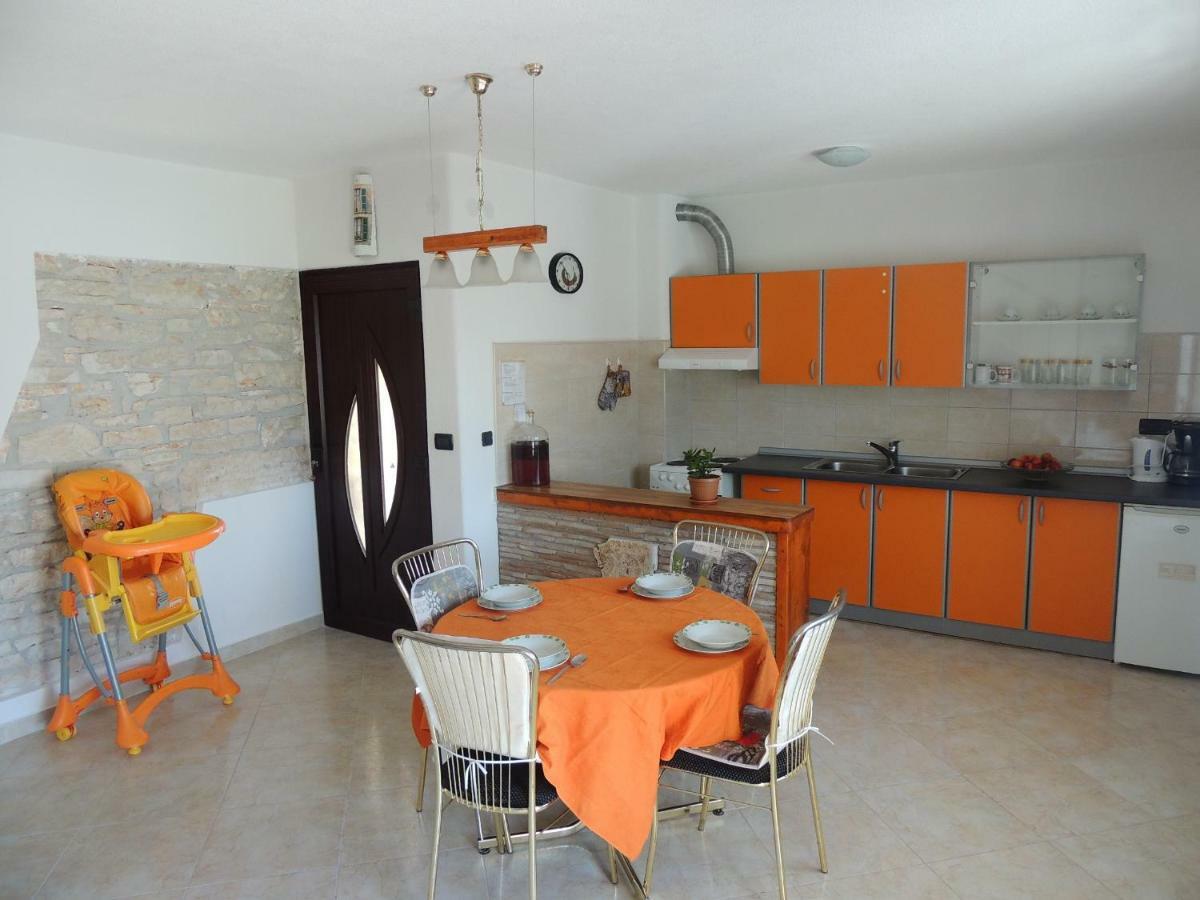 Apartman Sole Бале Екстериор снимка
